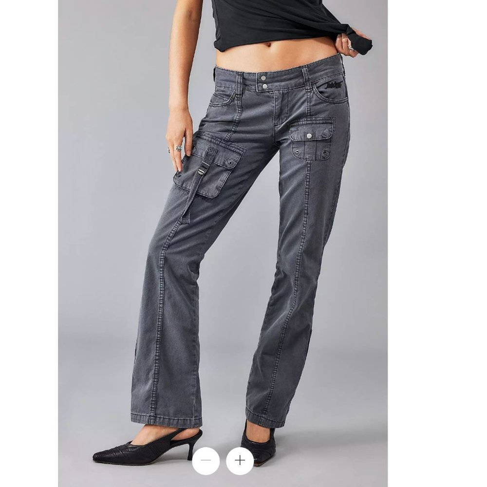 Urban Outfitters BDG Grey Y2K Romi Bootcut Cargo Pants M